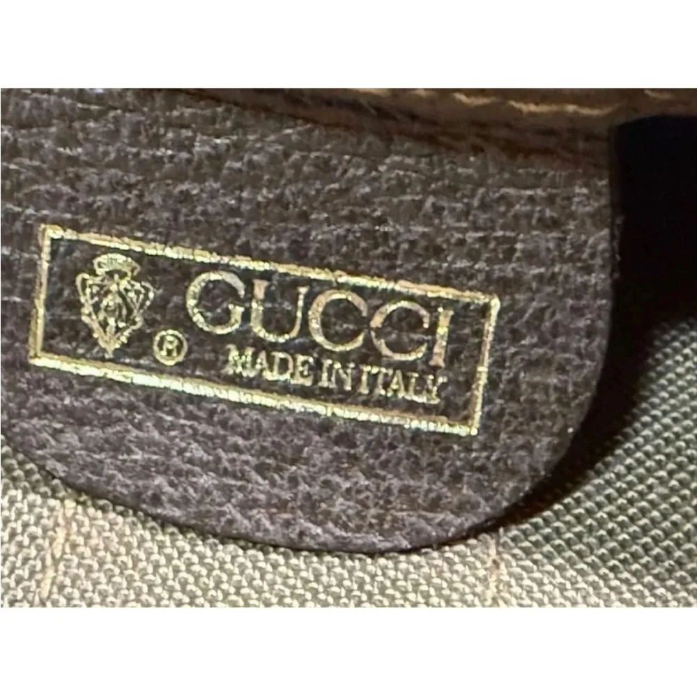Gucci Brown Leather Clutch with Gold Logo - Picture 4 of 9